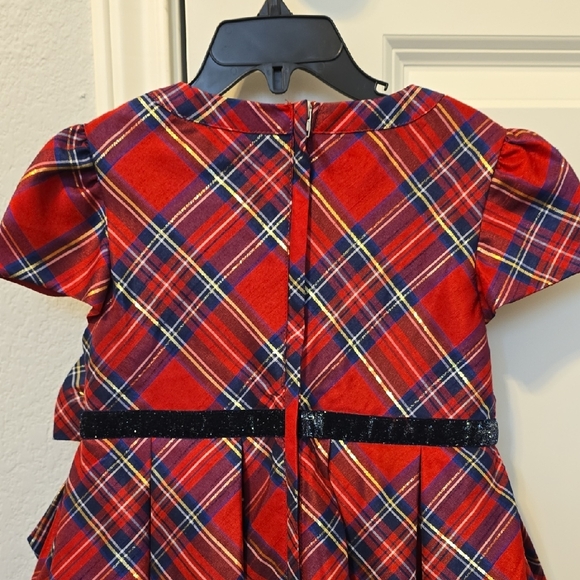 American Girl Red Plaid Formal Dress with Bow. Size 5 - Picture 9 of 14